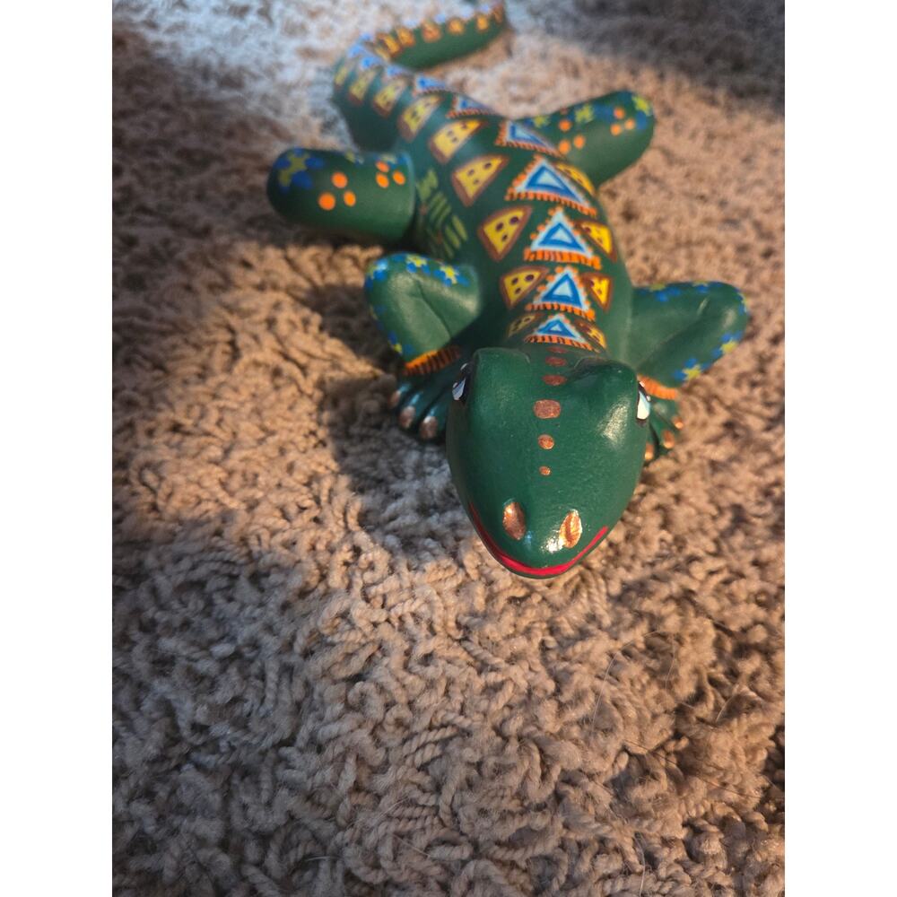 Talavera Pottery Lizard Green (Small) - Picture 4 of 7